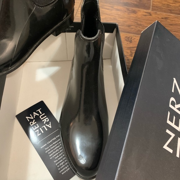 Naturalizer black boots - Picture 4 of 5